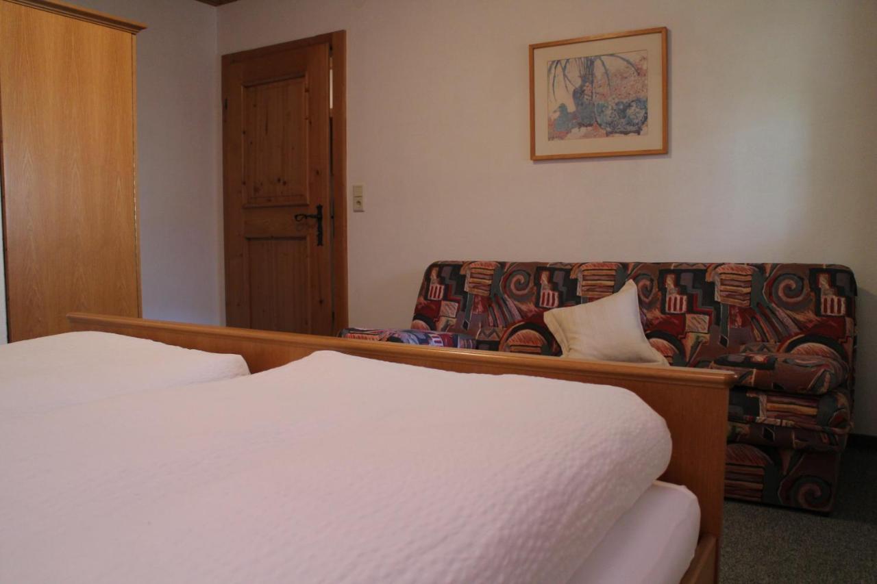 Haus Thaler Apartment Obsteig Ruang foto