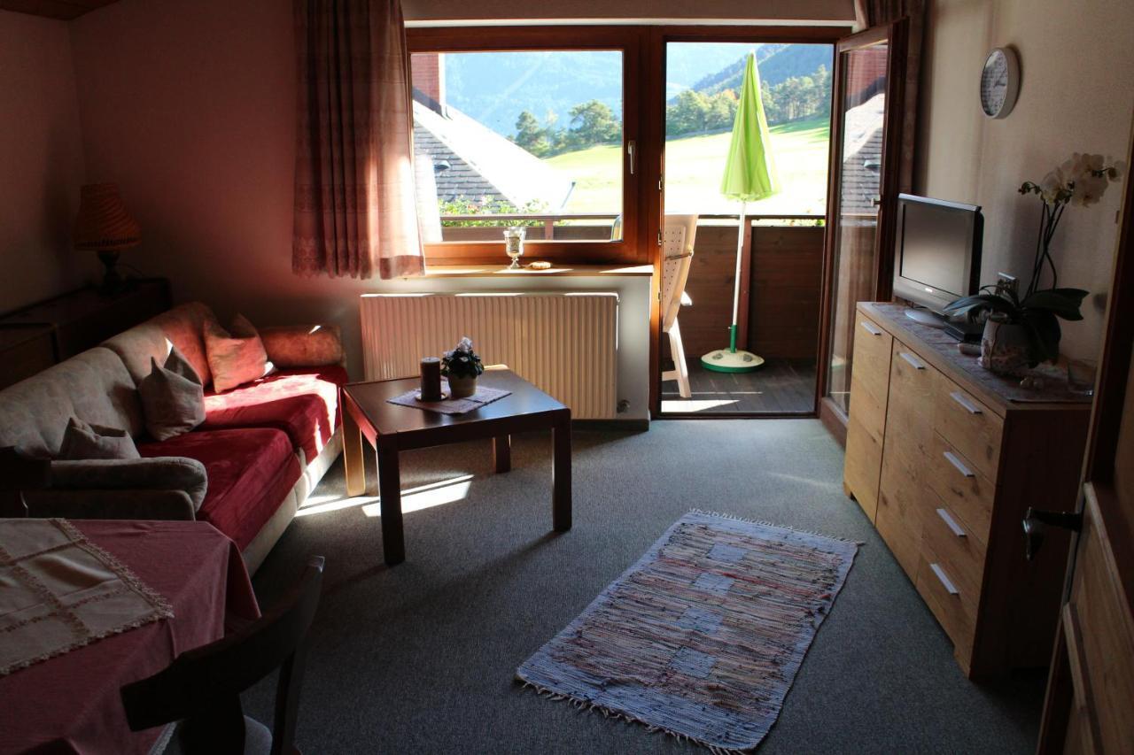 Haus Thaler Apartment Obsteig Ruang foto