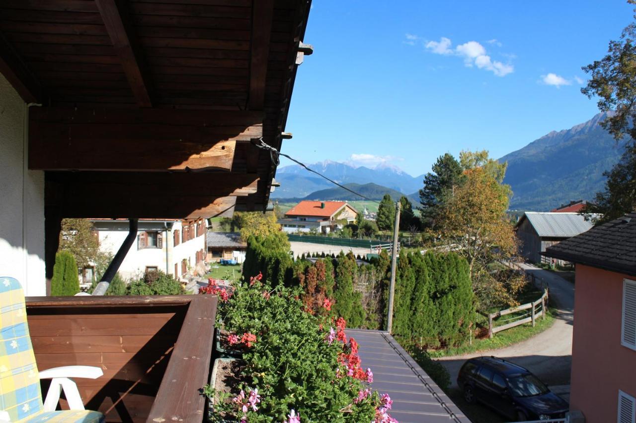 Haus Thaler Apartment Obsteig Ruang foto